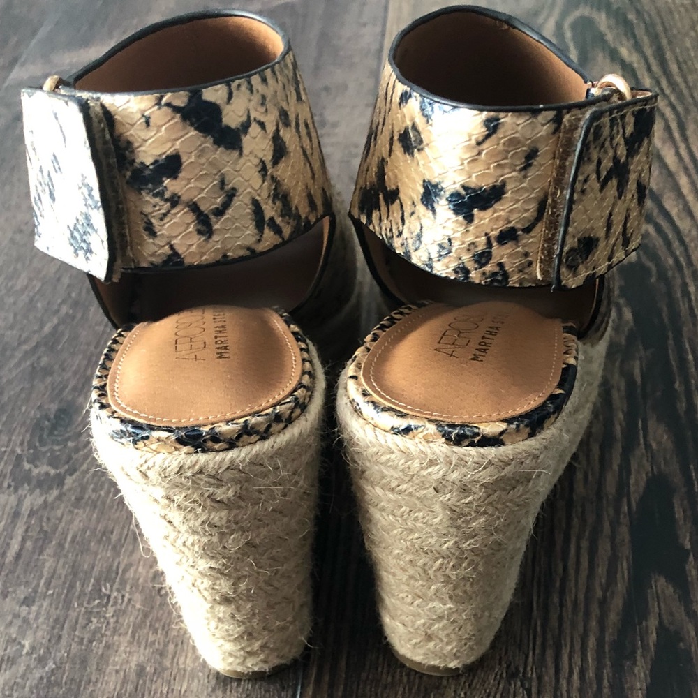 Snake Print Wedge Sandals- Size 5.5 - Nwt - image 4